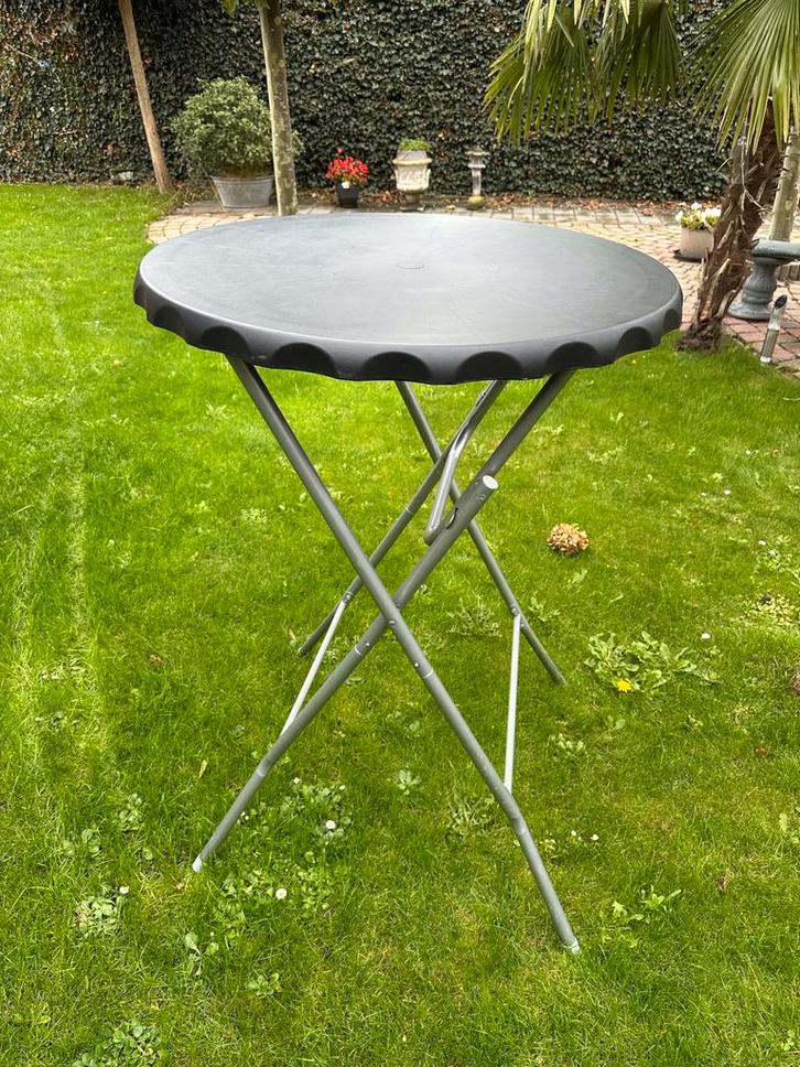 Statafel - Ideaal voor feestjes!, Tuin en Terras, Tuintafels, Gebruikt, Rond, Kunststof, Ophalen