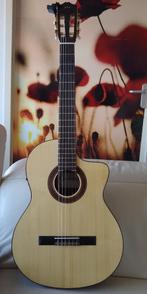 Cordoba C5-CE Elektro-akoestische nylonsnarige gitaar, Muziek en Instrumenten, Snaarinstrumenten | Gitaren | Akoestisch, Ophalen