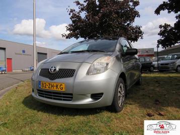 zeer nette Toyota Yaris 1.0 VVTi Oerdegelijk. beschikbaar voor biedingen