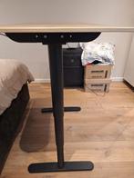 Elektrische bureau, ikea., Huis en Inrichting, Bureaus, Ophalen
