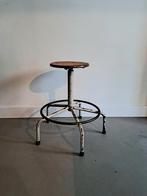 Vintage draaibare kruk, Huis en Inrichting, Krukjes, Ophalen, Gebruikt, Hout