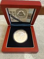 Chinese zilveren panda munt 2012, Ophalen of Verzenden, Koningin Beatrix