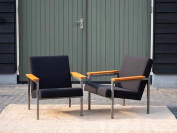 Gijs van der Sluis Model 30 | Vintage Design Stoelen | Stof beschikbaar voor biedingen