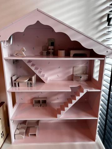 Petit amelie poppenhuis incl. Wat meubels. beschikbaar voor biedingen