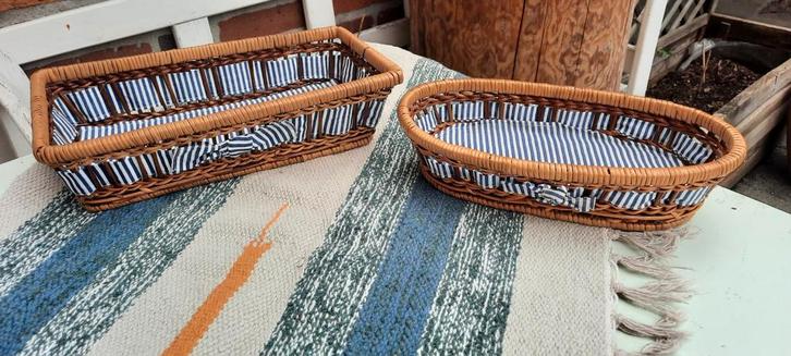 Nieuwe Franse brocante broodmandjes., Tuin en Terras, Bloembakken en Plantenbakken, Nieuw, Hout, Minder dan 30 cm, Rond, Ophalen of Verzenden