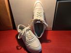 Medicus Witte Sneakers maat 7,5, Ophalen of Verzenden, Zo goed als nieuw, Wit, Sneakers of Gympen