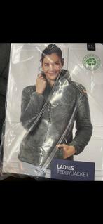 Partij 1118 stuks dames heren en kinderkleding, Ophalen, Nieuw