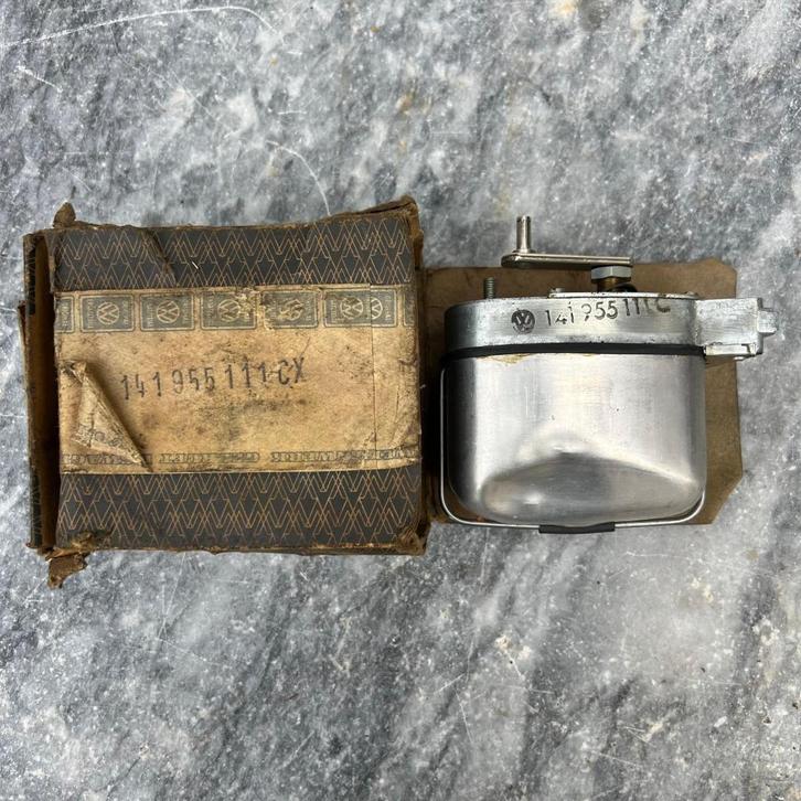 VW T14 Karmann Ghia NOS Ruitenwissermotor SWF 59-61, Auto diversen, Auto-accessoires, Zo goed als nieuw, Ophalen of Verzenden