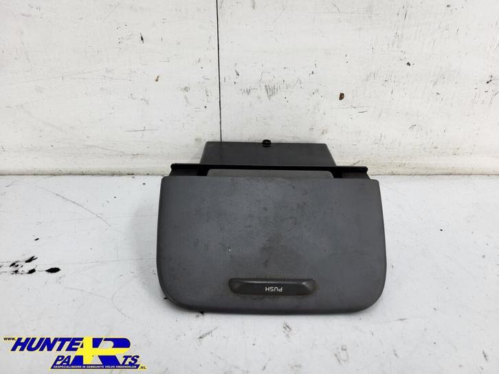 Asbak voorzijde Volvo V70 I ('97-'00) 9158406, Auto-onderdelen, Interieur en Bekleding, Volvo, Gebruikt, Ophalen of Verzenden
