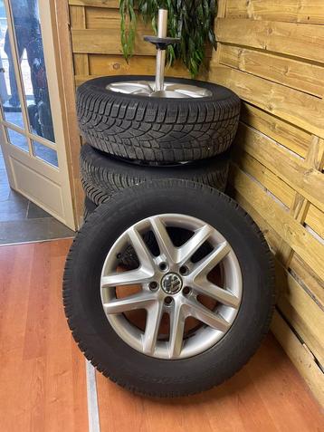 Volkswagen velgen 16 inch met banden beschikbaar voor biedingen