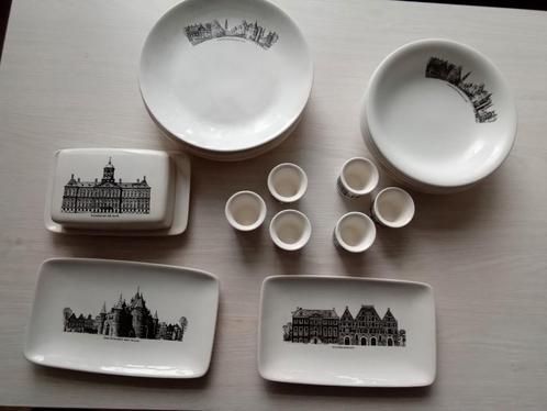 Amsterdams grachtenpand servies van Villeroy en Boch, Huis en Inrichting, Keuken | Servies, Gebruikt, Bord(en), Ophalen