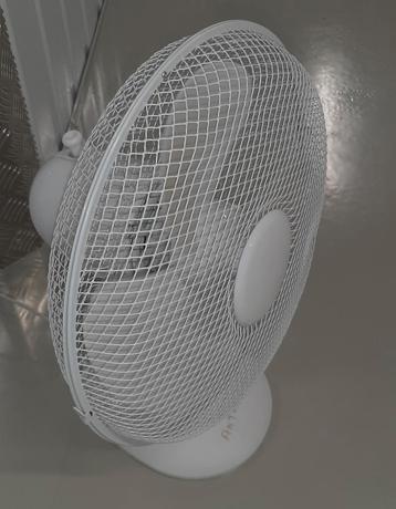 Tafelventilator - gebruikt beschikbaar voor biedingen