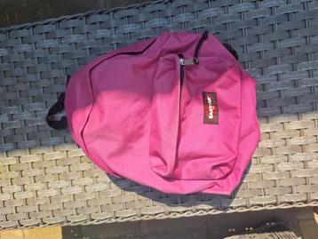 Roze eastpack 24 liter beschikbaar voor biedingen