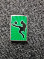 Zippo Aansteker - Voetbal Design, Ophalen of Verzenden, Nieuw, Aansteker
