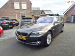 BMW 5-serie Touring 525d High Executive Automaat Panoramadak, Auto's, BMW, Automaat, Euro 5, Achterwielaandrijving, Zwart