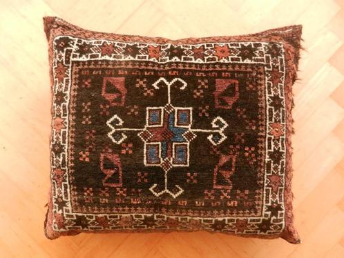Fraai groot handgeknoopt Perzisch / Oosters kussen 52x59 cm, Huis en Inrichting, Woonaccessoires | Kussens, Zo goed als nieuw