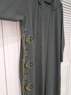 2 delig jalaba, Kleding | Dames, Gelegenheidskleding, Ophalen of Verzenden, Zo goed als nieuw, Maat 46/48 (XL) of groter, Overige typen