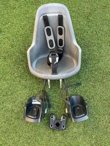 Bobike voorzitje met voetensteun en adapter beschikbaar voor biedingen