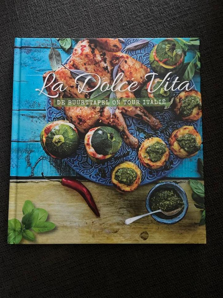 La Dolce Vita - Italiaans Kookboek, Boeken, Kookboeken, Zo goed als nieuw, Voorgerechten en Soepen, Italië, Vegetarisch, Ophalen of Verzenden
