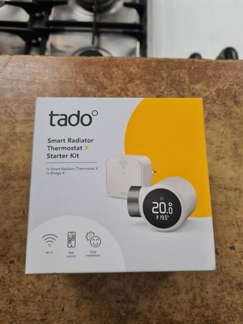 Tado Smart Radiator X Starter Kit - Nieuw, Doe-het-zelf en Verbouw, Thermostaten, Nieuw, Ophalen of Verzenden