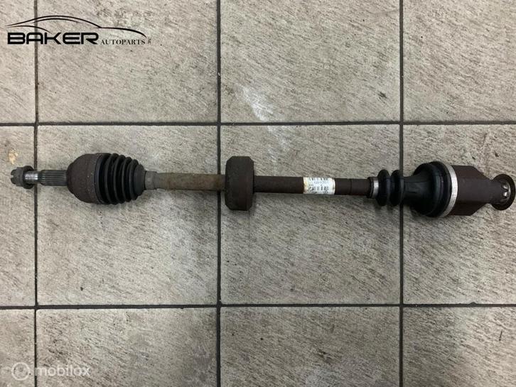 Aandrijfas rechtsvoor Renault Twingo II ('07-'14) 684084, Auto-onderdelen, Remmen en Aandrijving, Renault, Gebruikt, Ophalen of Verzenden