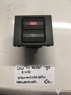 Vw T4 1995 2.4 TD   Alarmlichtschakelaar  703 953 735, Auto-onderdelen, Ophalen of Verzenden, Gebruikt