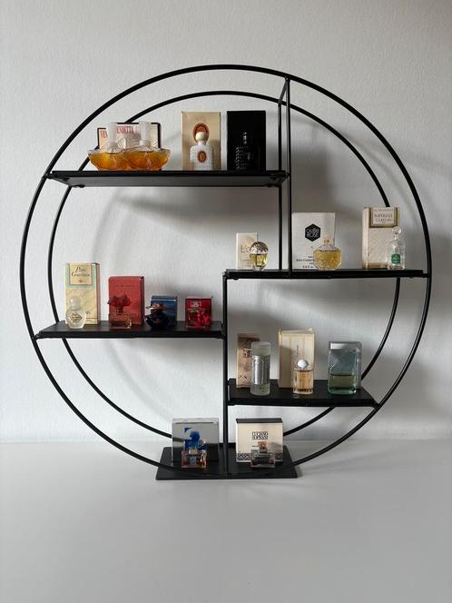 Parfumminiaturen met doosje, Verzamelen, Parfumverzamelingen, Gebruikt, Miniatuur, Gevuld, Ophalen of Verzenden