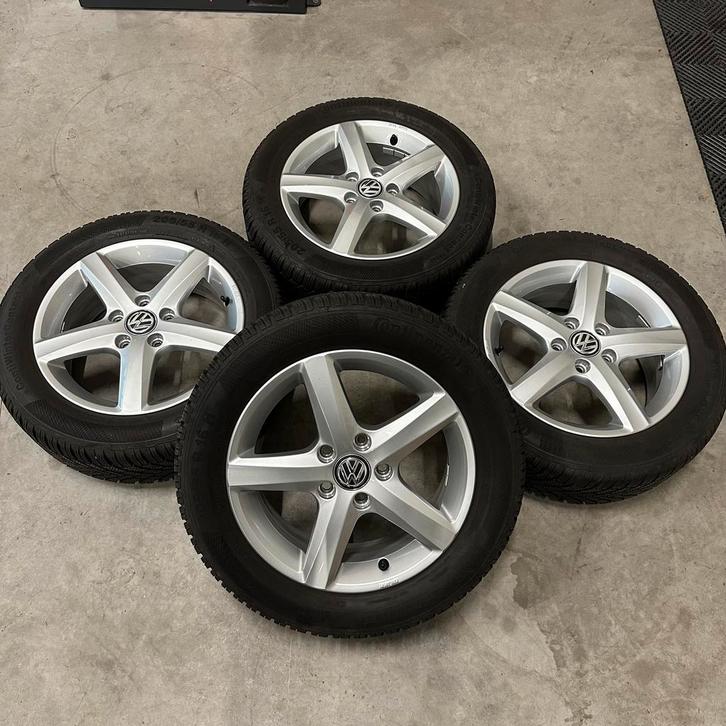 16” winterset originele vw velgen caddy golf gti continental, Auto-onderdelen, Banden en Velgen, Banden en Velgen, Winterbanden