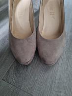 Beige Gabor Pumps - Maat 39, Pumps, Beige, Gabor, Ophalen of Verzenden