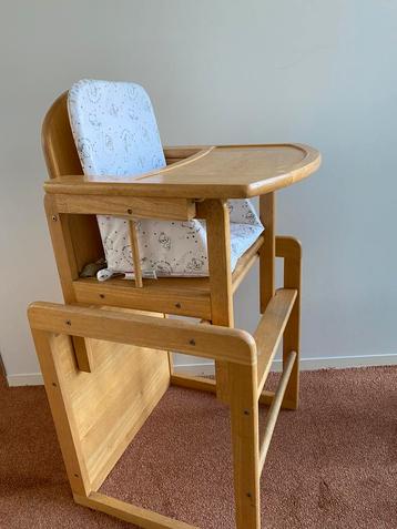 Te koop houten beuken kinderstoeltje, ook los stoel + tafel beschikbaar voor biedingen