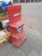 Metaal accu's rek, Doe-het-zelf en Verbouw, Metalen, Ophalen of Verzenden, Gebruikt