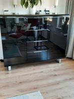 Te koop: bergkast 145 cm breed- zwart hoogglans Hoog 117 cm, Huis en Inrichting, Ophalen