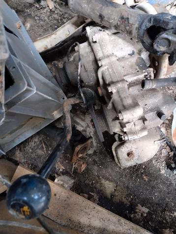 Originele Suzuki SJ413 tussenbak, 4x4, in goede staat. beschikbaar voor biedingen