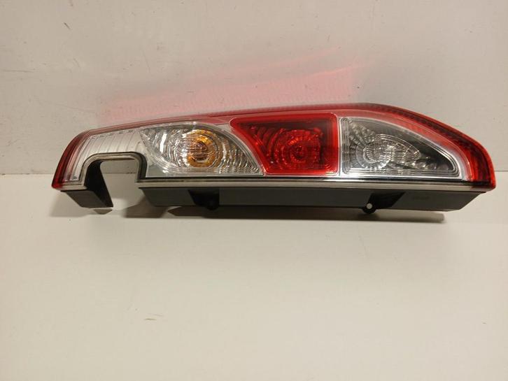 Achterlicht links buiten Renault Kangoo, Auto-onderdelen, Verlichting, Renault, Gebruikt, Herkomst onderdeel bekend, 12 maanden garantie