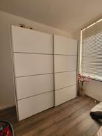 Gratis kledingkast met schuifdeuren, Huis en Inrichting, Kasten | Kledingkasten, Gebruikt, 200 cm of meer, Ophalen of Verzenden