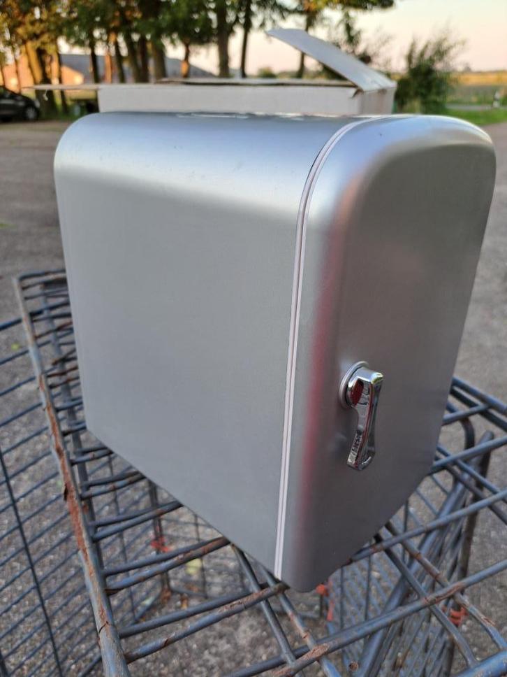 koelbox voor in de auto, Caravans en Kamperen, Koelboxen, Zo goed als nieuw, Koelbox, Elektrisch, Ophalen of Verzenden