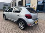 Dacia Sandero 0.9 TCe Stepway -trekhaak-automaat-cam, Auto's, Dacia, 898 cc, Origineel Nederlands, Bedrijf, 3 cilinders