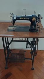 Antieke Phoenix trapnaaimachine, Ophalen