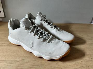 Nike React Hyperdunk Sneakers Creme Maat 48,5 beschikbaar voor biedingen