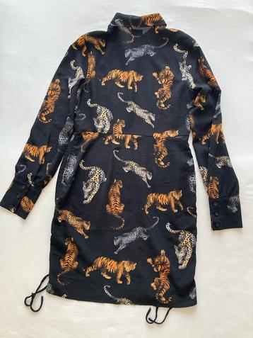 Zwarte Jurk met Dierenprint - Seven Sisters - Maat M beschikbaar voor biedingen