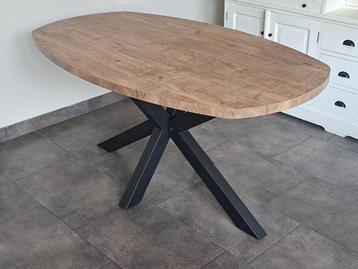 Mooie eettafel Costa ovaal 160cm. Nieuwstaat! beschikbaar voor biedingen