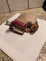 Beeld poezen bij accordion, Ophalen of Verzenden, Zo goed als nieuw, Dier
