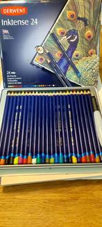 Aquarel potloden Derwent Inktense 24, Hobby en Vrije tijd, Ophalen, Zo goed als nieuw, Potlood of Stift