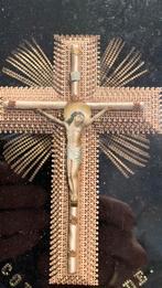 Frans Knipwerk Volkskunst Kruisbeeld, Antiek en Kunst, Antiek | Religie, Ophalen of Verzenden