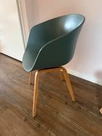 Stoel HAY AAC22 Fall Green met gelakt eiken onderstel, Huis en Inrichting, Stoelen, Ophalen, Zo goed als nieuw, Overige kleuren