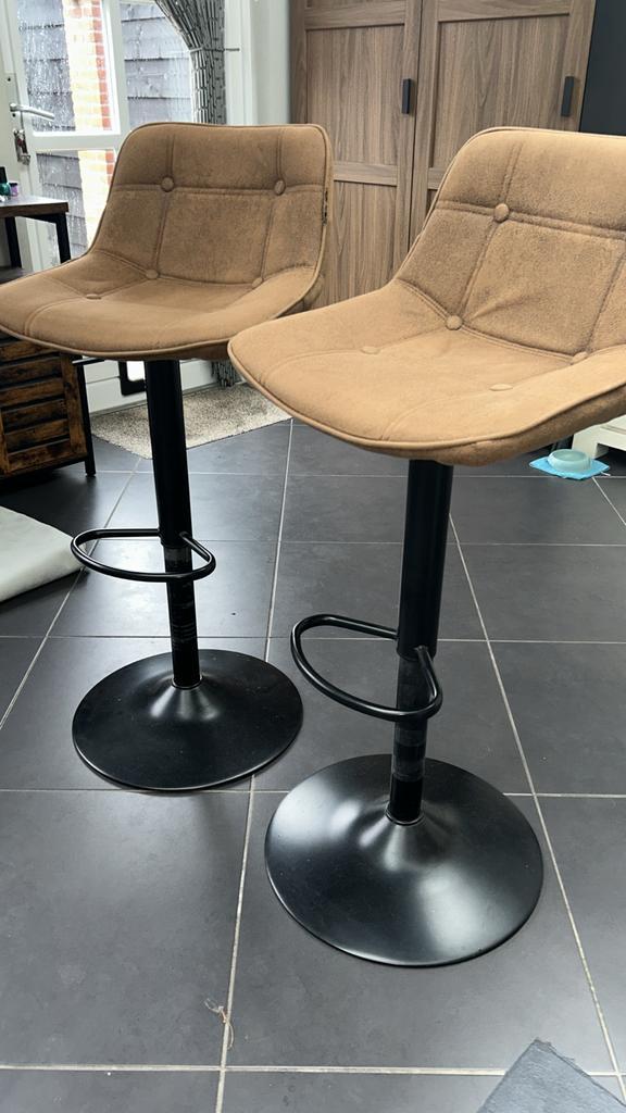 2 Draaibare barkrukken, in hoogte verstelbaar, Huis en Inrichting, Barkrukken, Gebruikt, 60 tot 90 cm, Metaal, 2 krukken, In hoogte verstelbaar