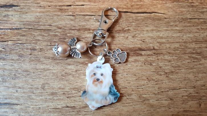 Tas/Sleutelhanger Yorkshire terriër Yorkie beschermengeltje, Sieraden, Tassen en Uiterlijk, Tassen | Damestassen, Nieuw, Handtas