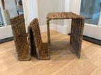 Rotan bijzettafel en tijdschriftenrek, Huis en Inrichting, Tafels | Bijzettafels, Ophalen, Gebruikt, 55 tot 75 cm, Landelijk