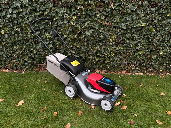 Honda izy on accu maaier nieuw!, Tuin en Terras, Grasmaaiers, Nieuw, Accu-grasmaaier, 40 t/m 49 cm, Cirkelmaaier, Opvangzak, Ophalen