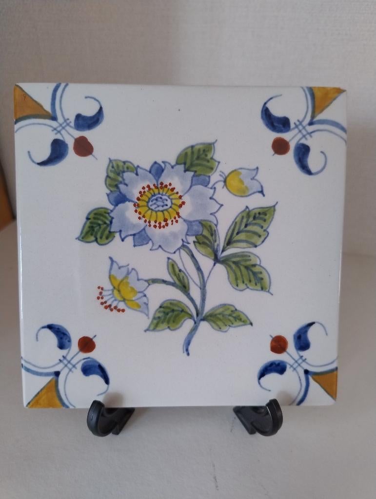 Porceleyne fles tegel Bloem, Ophalen of Verzenden